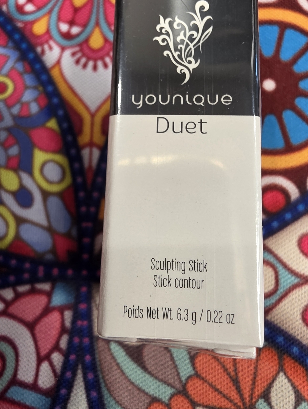 Younique Duet Sculpting Stick- LIGHT